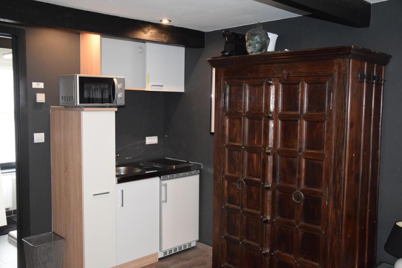 Studio Frodo En Zazou Maaseik Extérieur photo